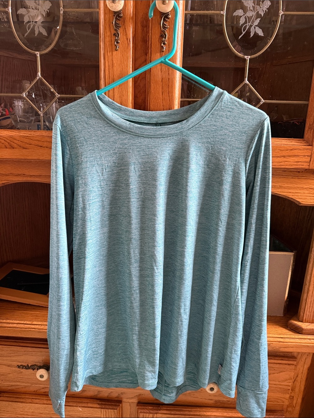 Eddie Bauer Heathered Teal Long-Sleeve Crewneck Top Ladies size Med EUC